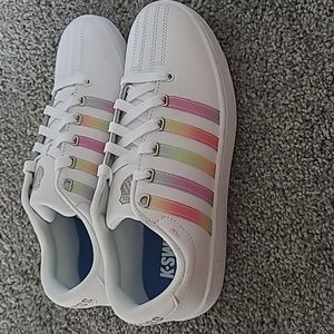 K Swiss - NWOT - Women's Size 8 Court Pro  II